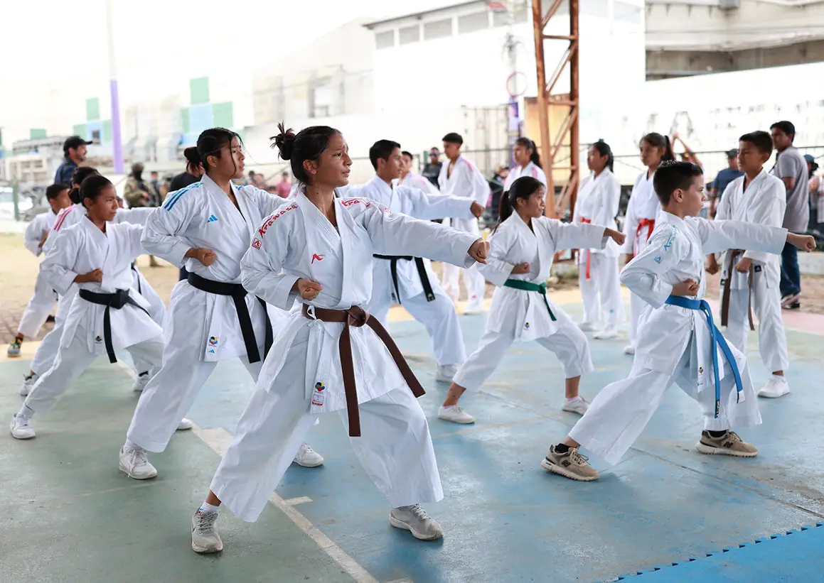 TRIPULANTES DEL DEPORTE