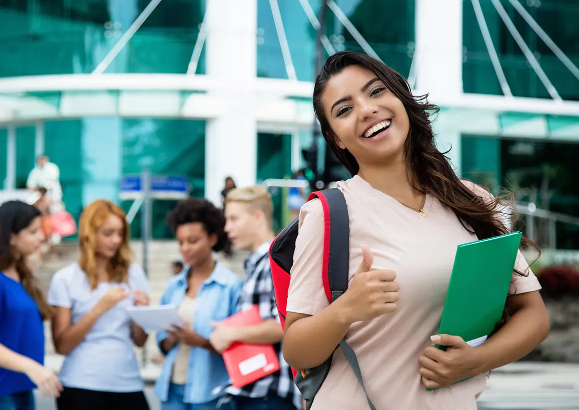 BECAS Y CAPACITACIONES INTERNACIONALES